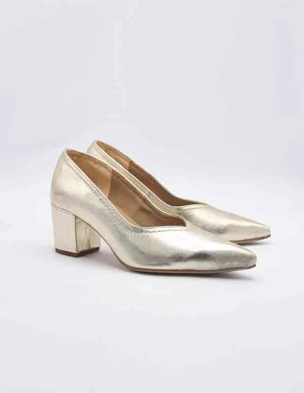 Camden Elara - Image 17