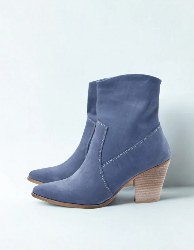 Capsule Collection-04 - Image 3