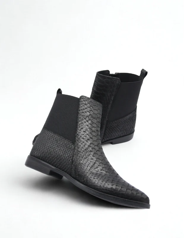 Capsule Collection-06 - Image 3