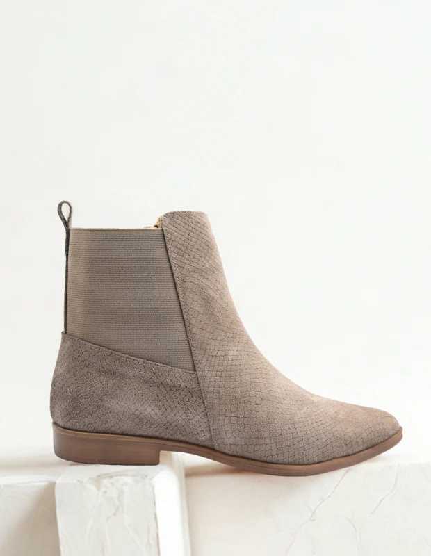 Capsule Collection-06 - Image 9