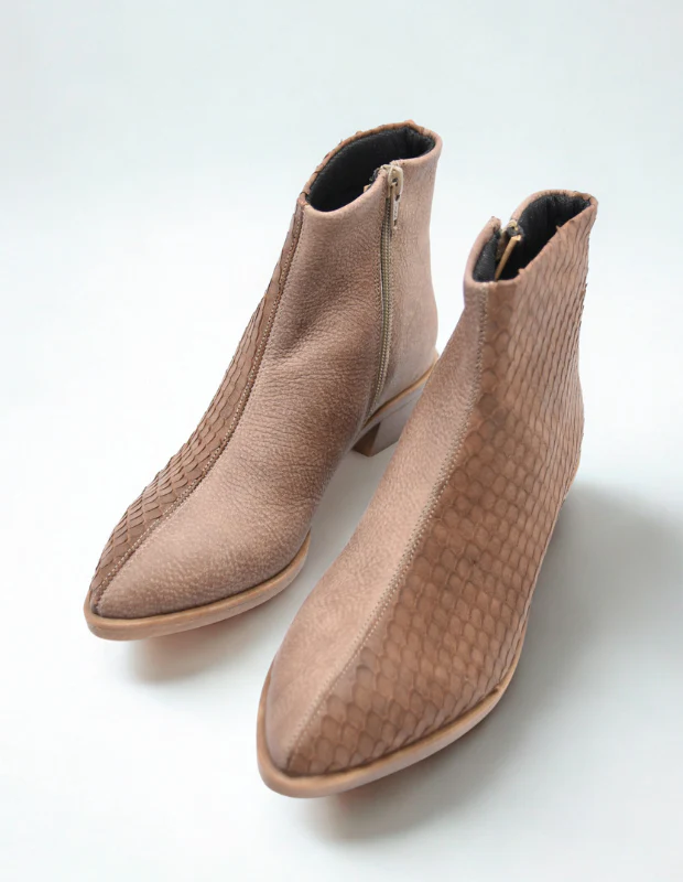 Capsule Collection-12 - Image 15