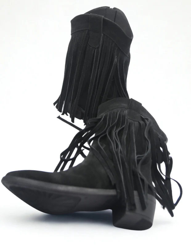 Dakota Fringe - Image 20