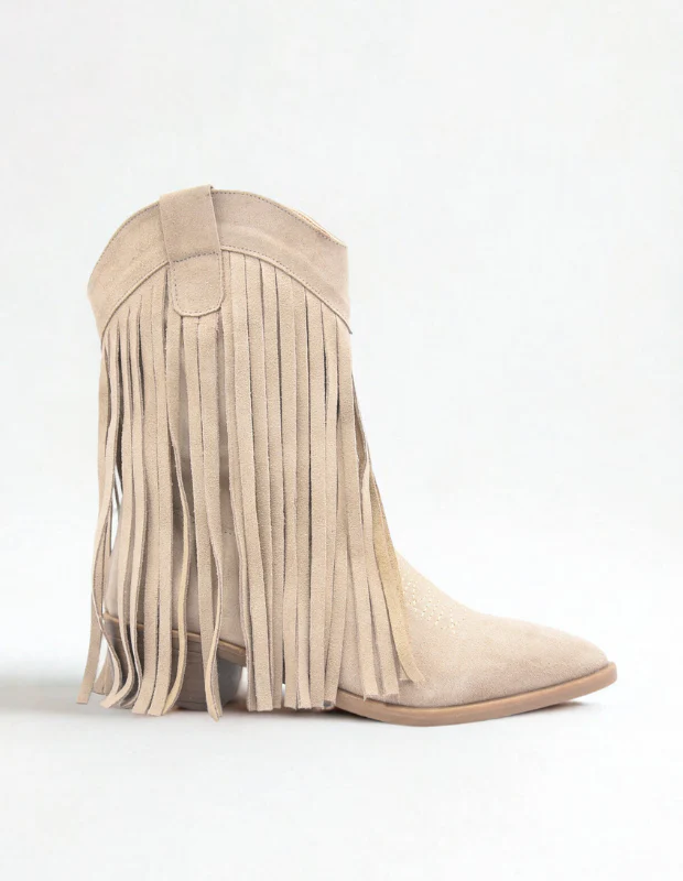 Dakota Fringe - Image 3