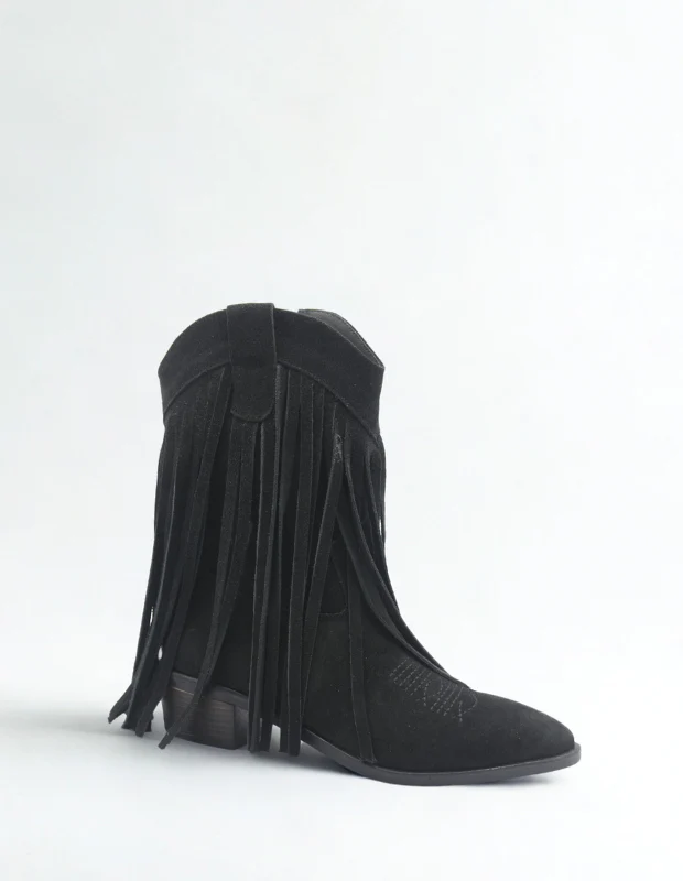 Dakota Fringe - Image 8