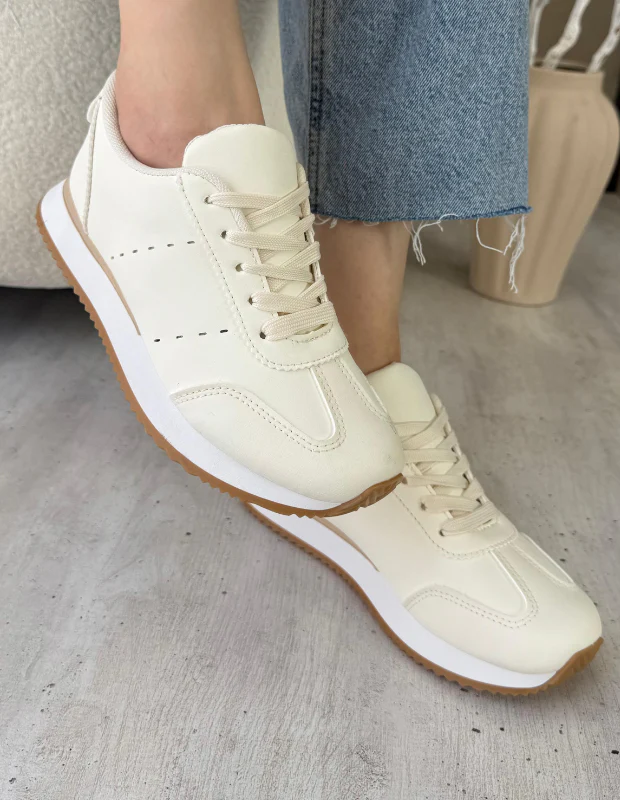 Urban Chic Comfort - Image 9