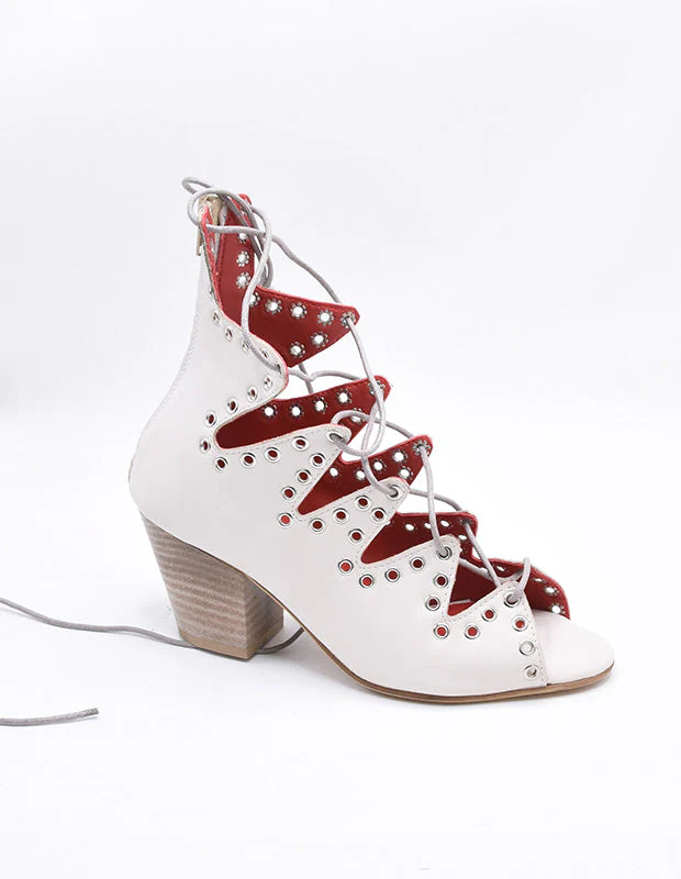 WILD CHARM - Image 16