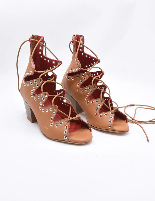 WILD CHARM - Image 4