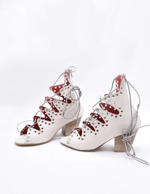 WILD CHARM - Image 9